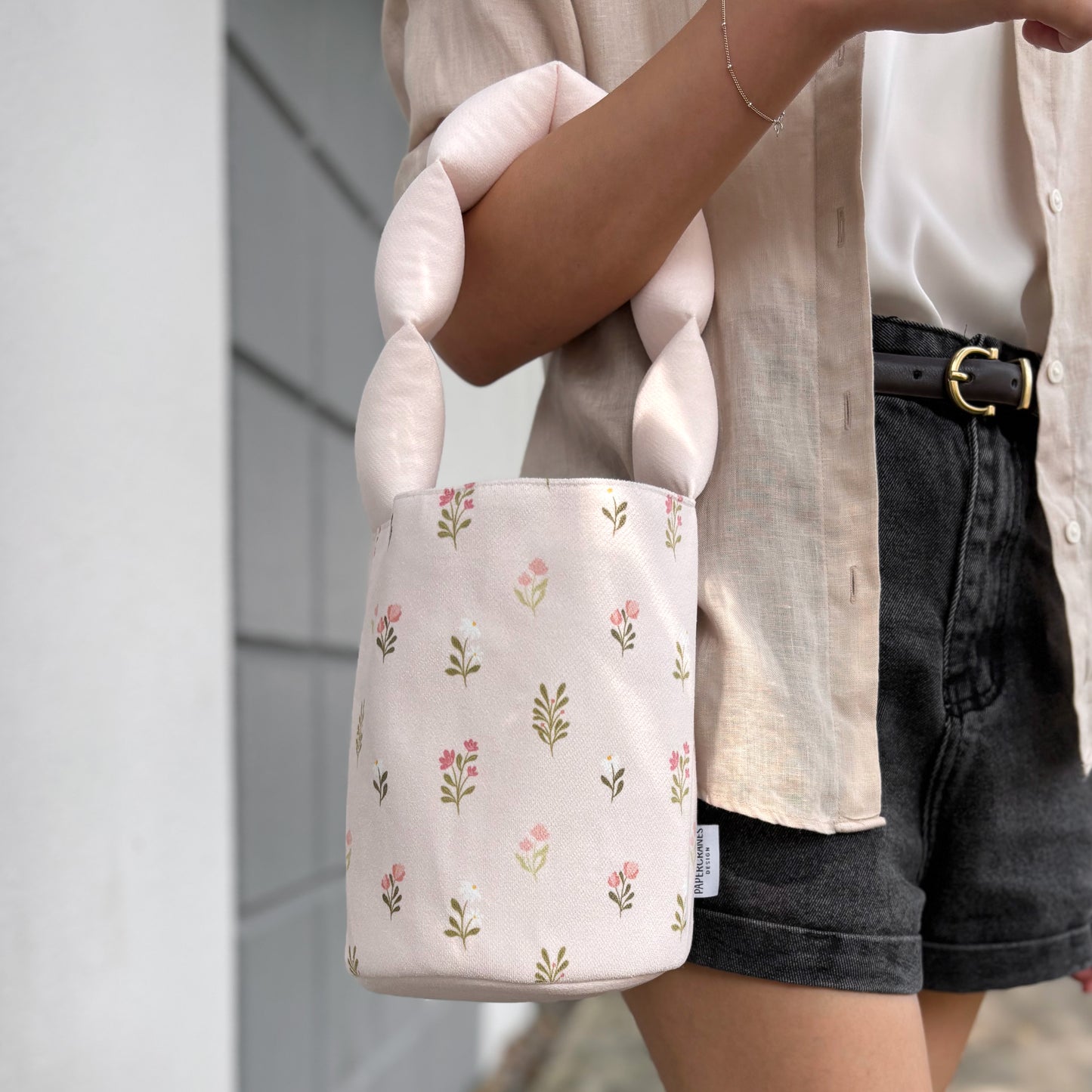 Floral Grace Puffy Bucket Wristlet