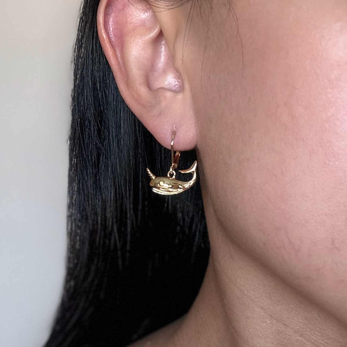 Narwhal (16k gold-plated) Ear Huggies